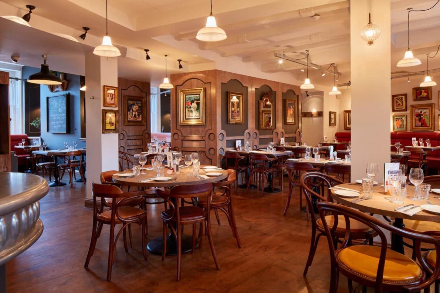 Rooms By Bistrot Pierre At The Crescent Inn イルクリー エクステリア 写真